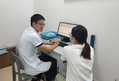 自貢四院開特色藥學門診，精準服務解決市民用藥難題